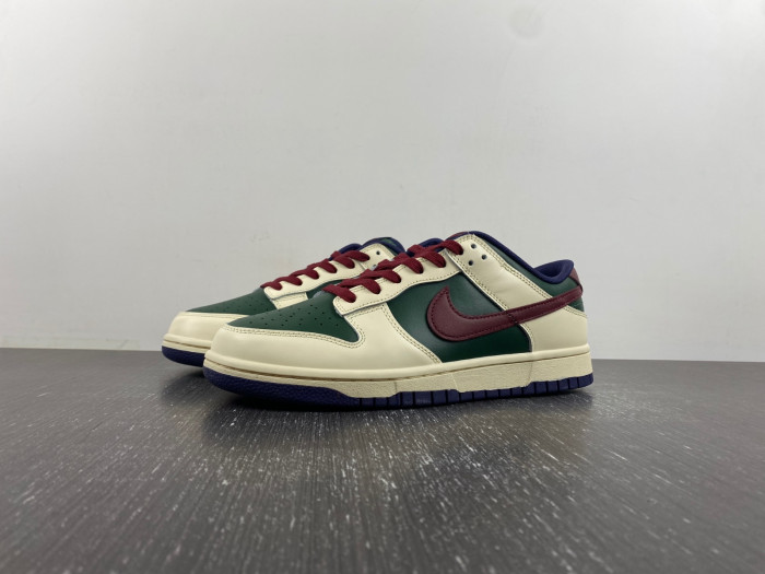 nike dunk low “from nike, to you” fv8106-361