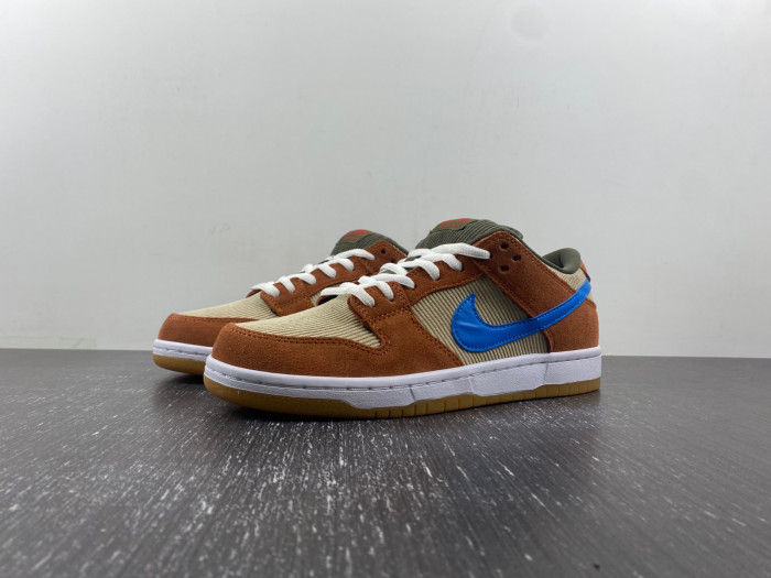 nike sb dunk low corduroy dusty peach bq6817-201