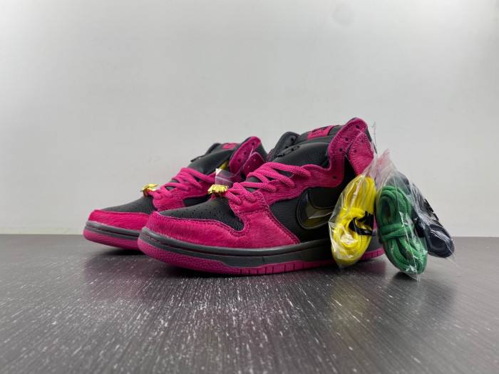 nike sb dunk high run the jewels dx4356-600