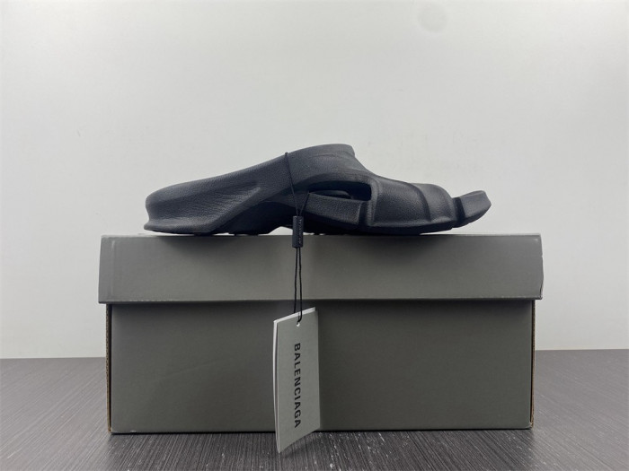 balenciag* sandal12