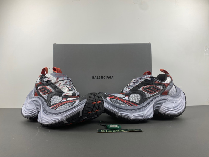 Ba*len*cia*ga sneaker