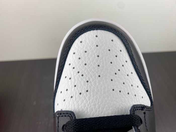 nike dunk low “black/yellow” fq2431-001