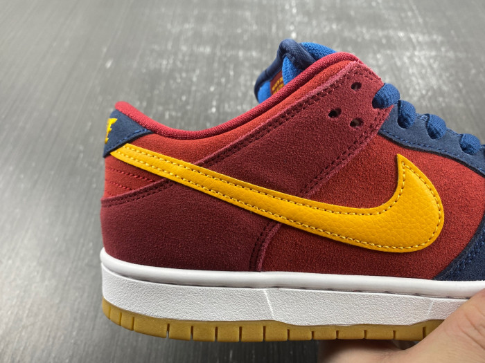 nike sb dunk low “barcelona” dj0606-400