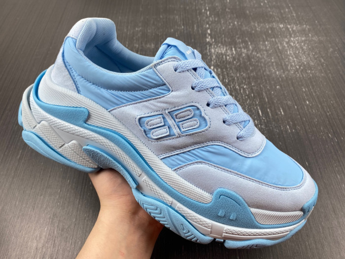 Ba*len*cia*ga triple s sneaker 80000133
