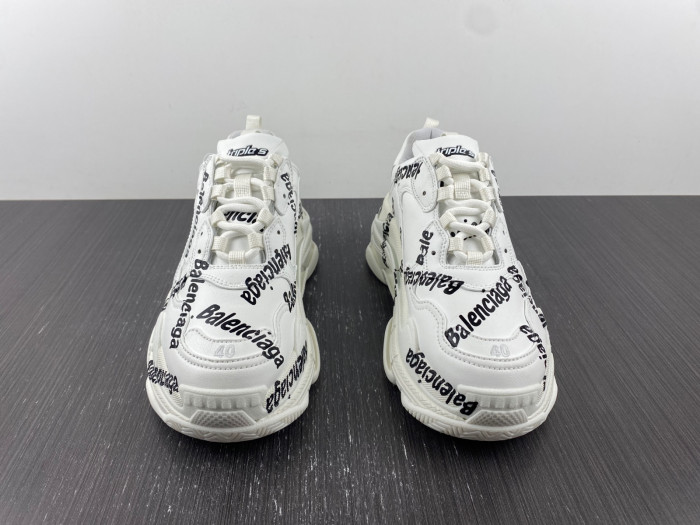 Ba*len*cia*ga triple s sneaker 8000041
