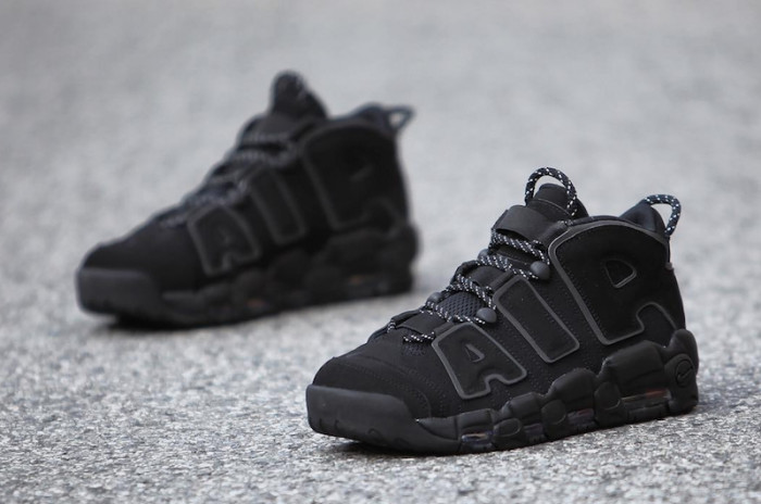 nike air more uptempo triple black 414962-004