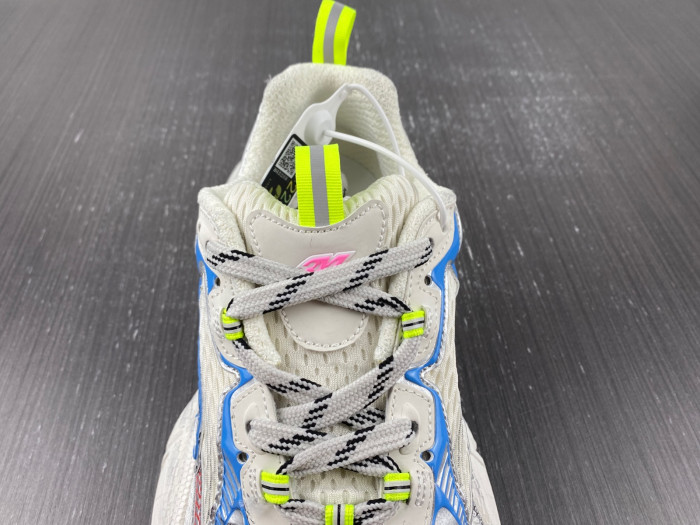 Ba*len*cia*ga 3xl sneaker 8000070