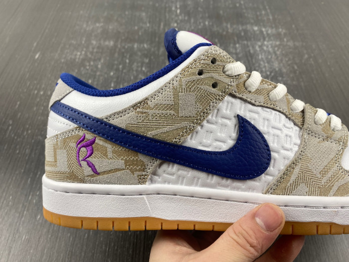 rayssa leal x nike sb dunk low fz5251-001