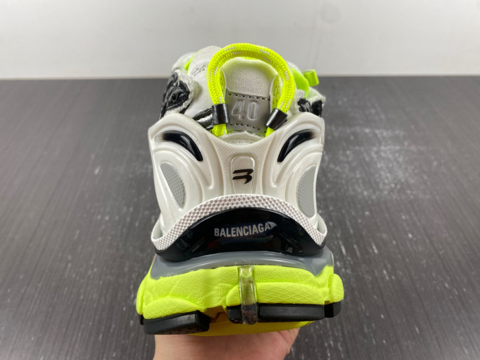 Ba*len*cia*ga runner sneaker