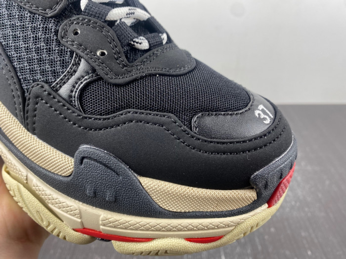 Ba*len*cia*ga triple s sneaker 80000107