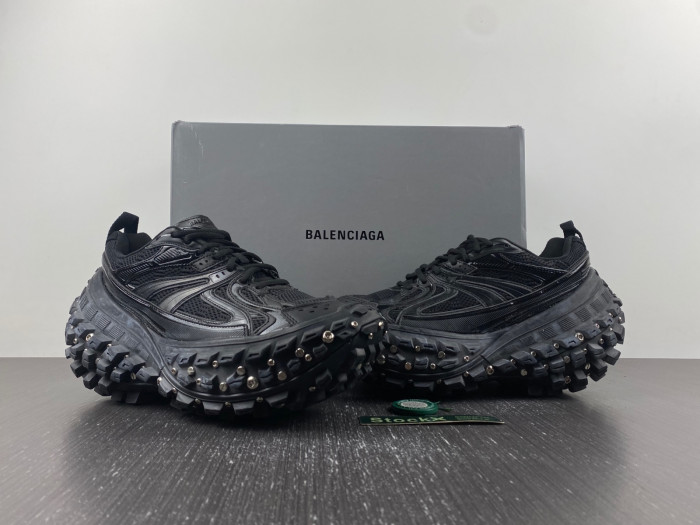 Ba*len*cia*ga defender sneaker