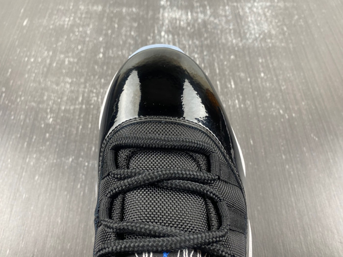 air jordan 11 low “space jam” fv5104-004