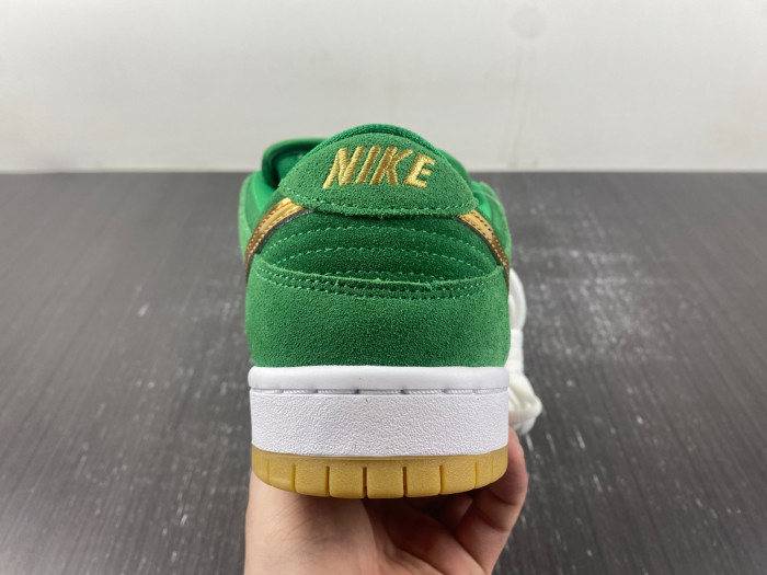 nike sb dunk low pro st. patrick