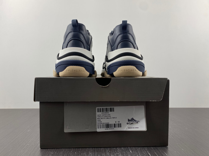 Ba*len*cia*ga triple s sneaker 8000049