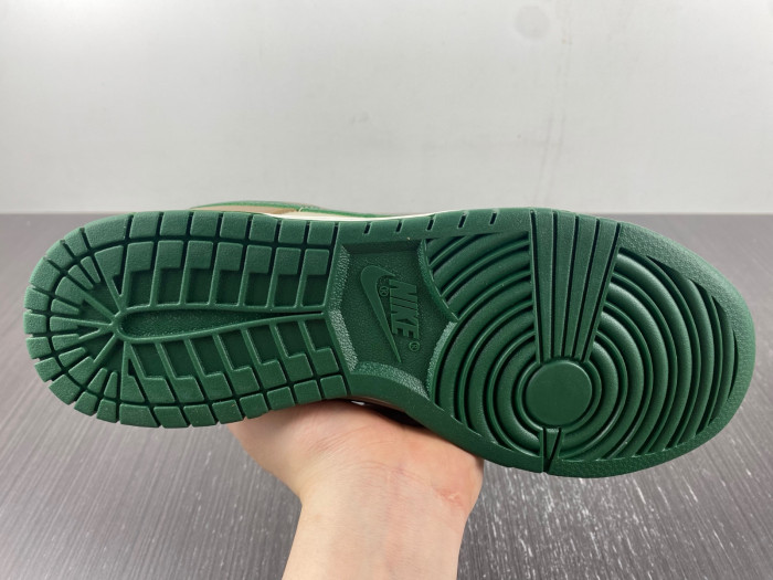 nike dunk low retro rattan gorge green fb7160-231