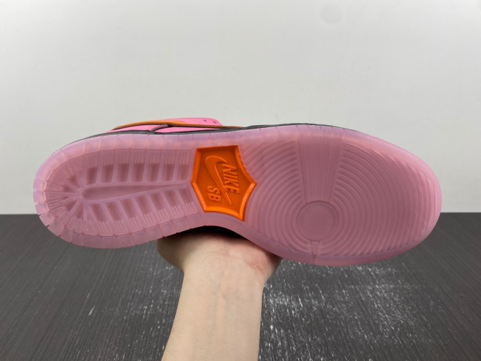 powerpuff girls x dunk low pro sb qs 