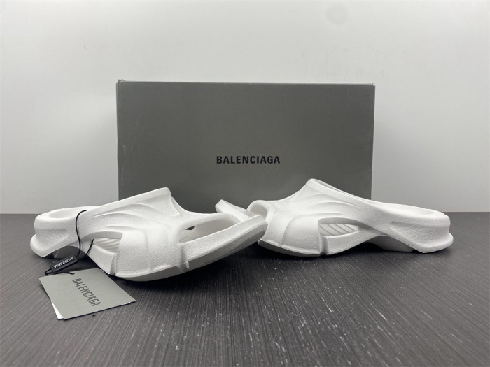 balenciag* sandal13