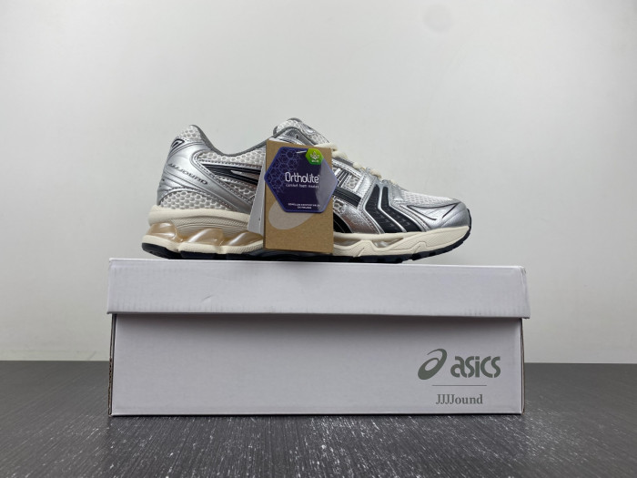 As*ic*s sneakers 1203a019