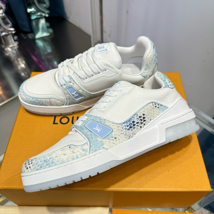 lv snekaers l0000140