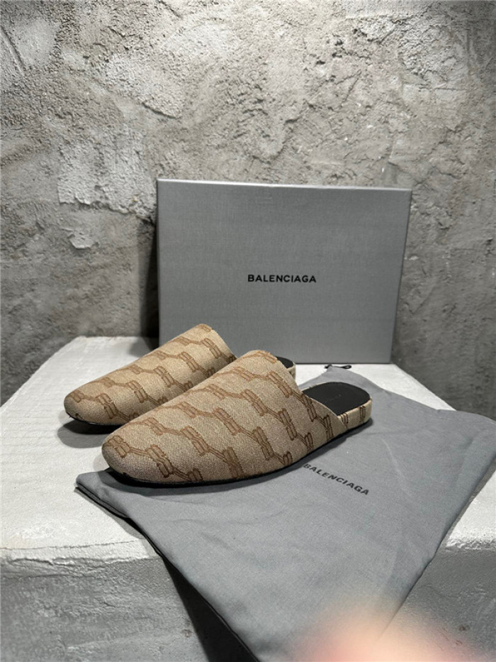 balenciag* sandal bs66