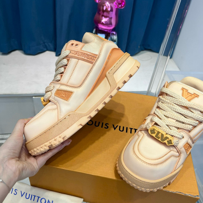 lv snekaers l0000244