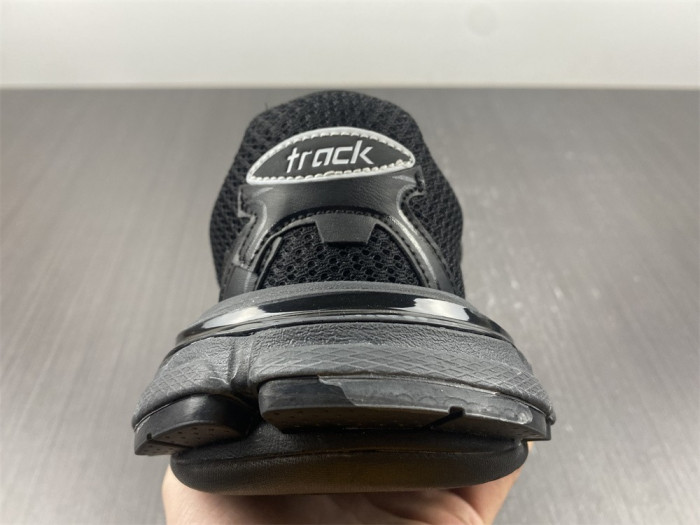 Ba*len*cia*ga track w3rf1 1090