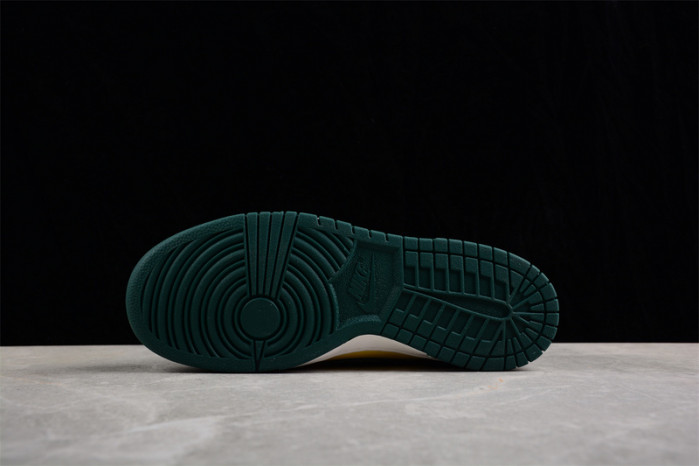 nike dunk low se noble green fd0350-133