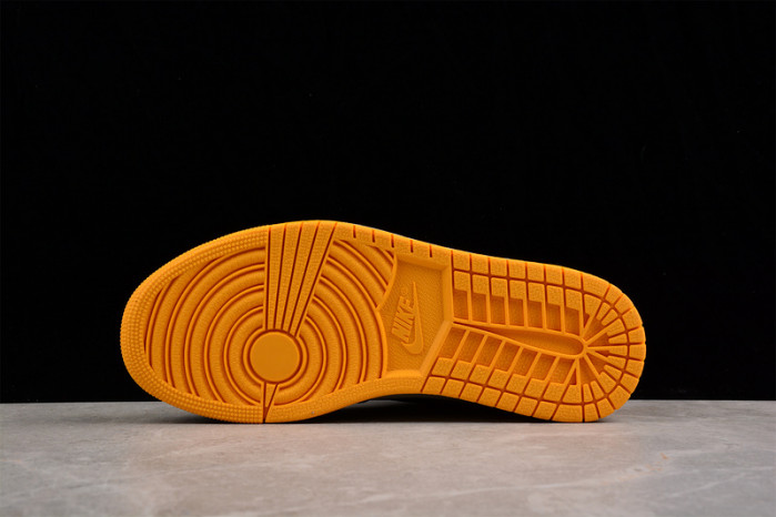 air jordan 1 high og “yellow toe” 555088-711