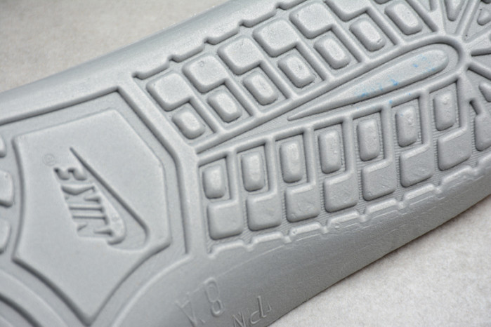 off-w x nike dunk low pine green ct0856-100