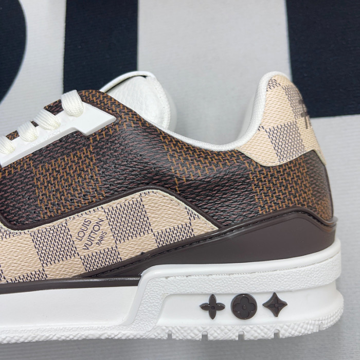 lv snekaers l0000105