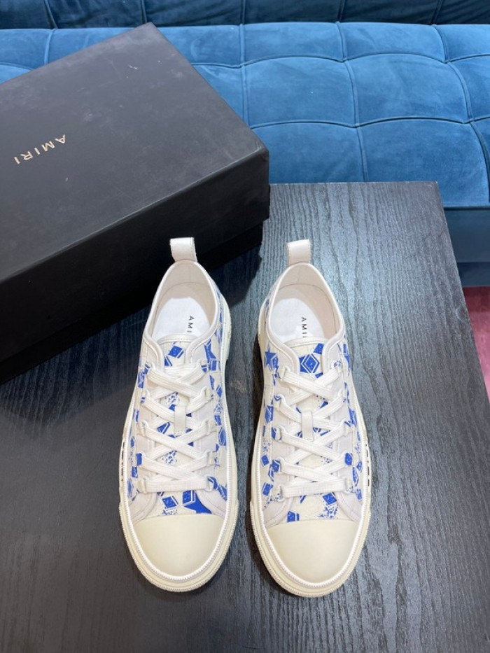 a*iri stars court sneakers