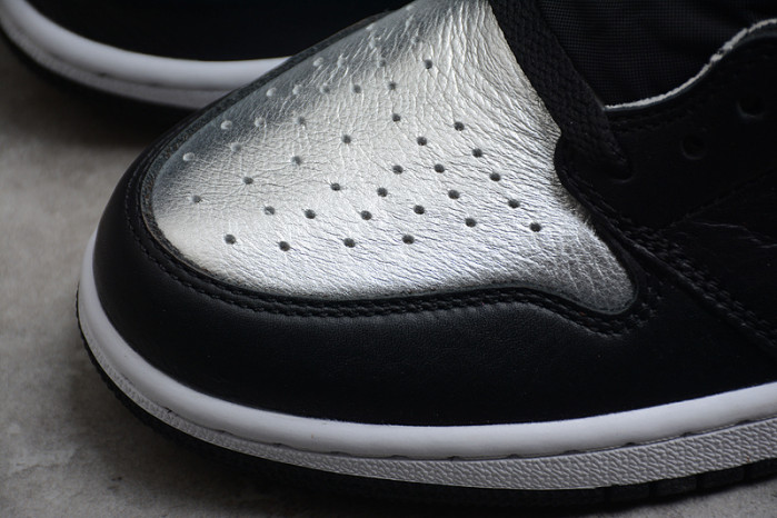 air jordan 1 silver toe cd0461-001