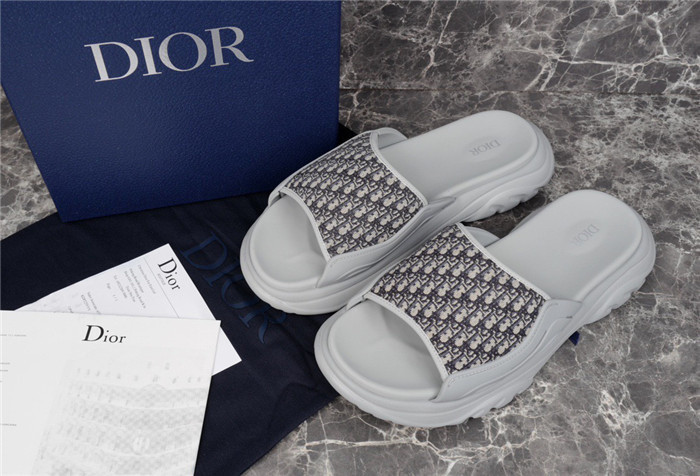 dio* sandals ds32