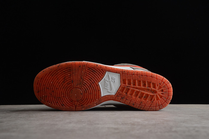 crushed d.c. x nike sb dunk low dh7782-001