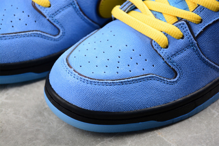 the powerpuff girls x nike sb dunk low “bubbles” fz8320-400