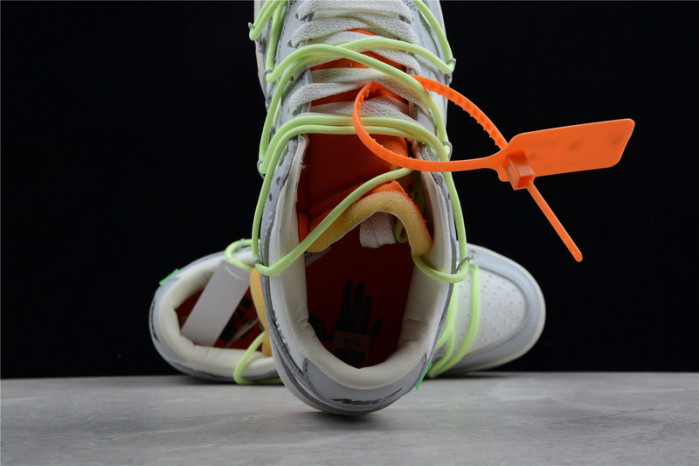 dunk low “43 of 50” dm1602-128