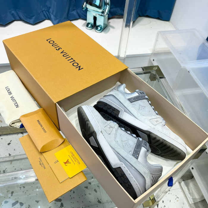 lv snekaers l0000294