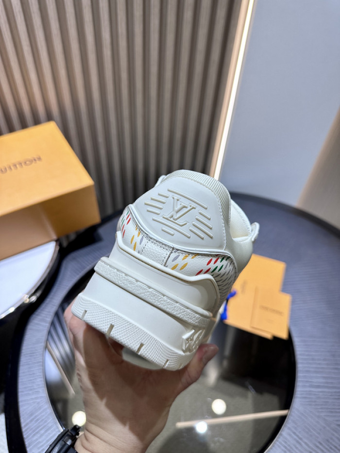 lv snekaers l0000166