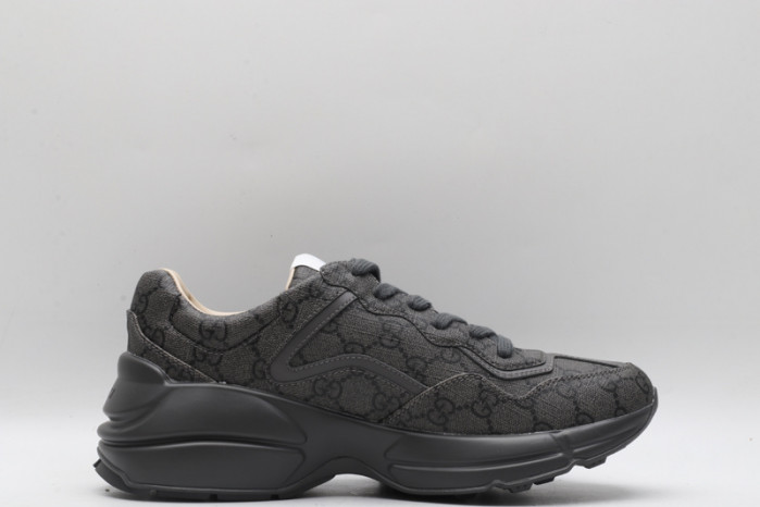 G*u*i* rhyton sneaker