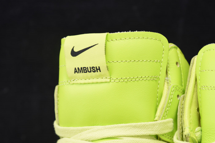 nike dunk high ambush flash lime cu7544-300