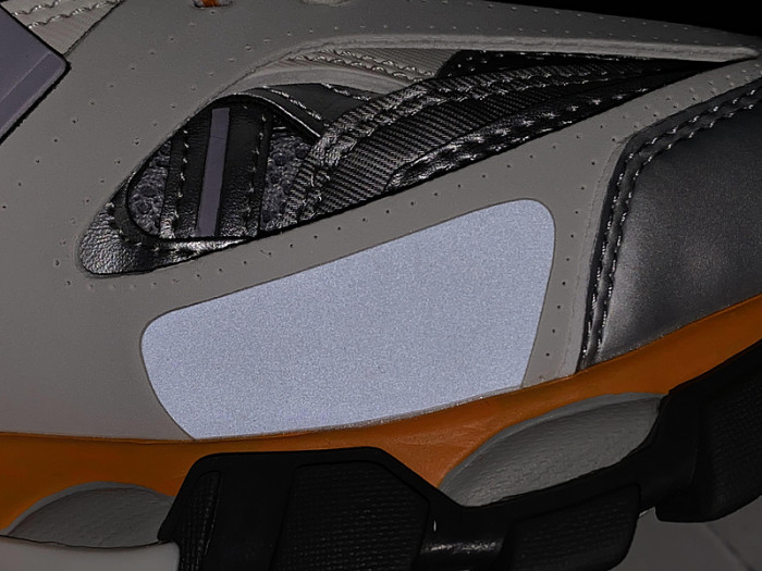 Ba*len*cia*ga track 5000024