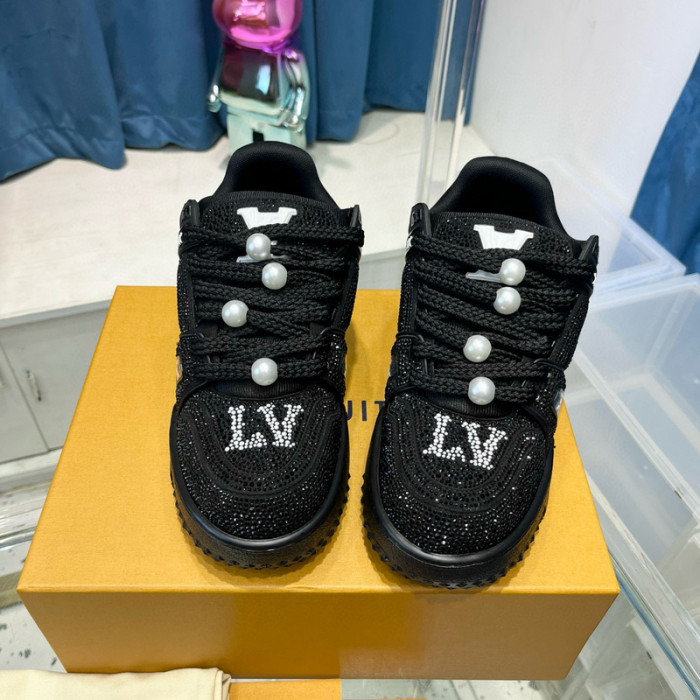 lv snekaers l0000228