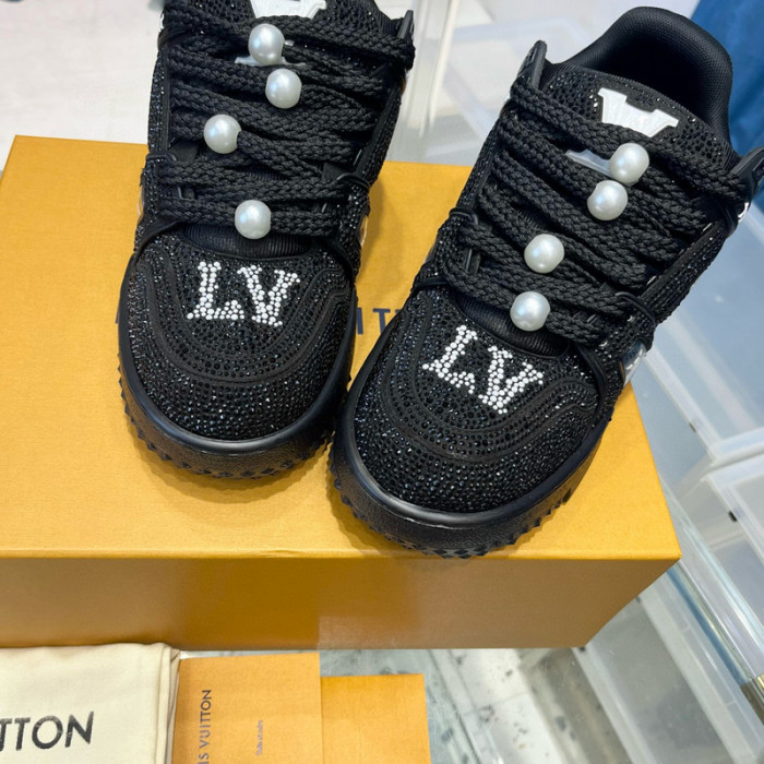 lv snekaers l0000228