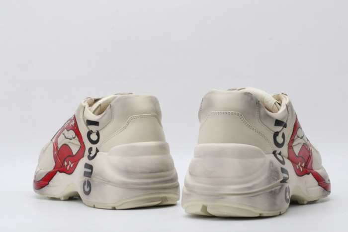 G*u*i* rhyton sneaker