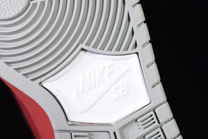 nike dunk low “roller derby” 313170-601