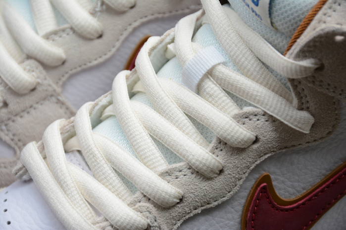 nike sb dunk high sail bright crimson cv9499-100