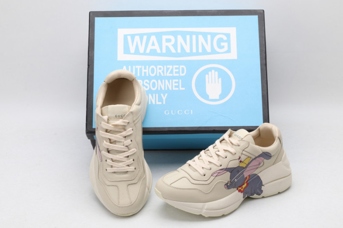 G*u*i* rhyton sneaker