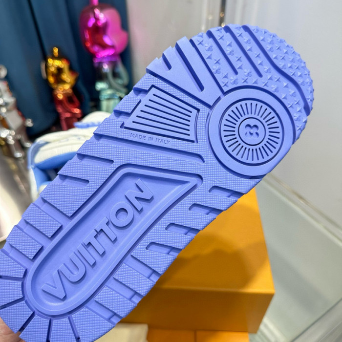 lv snekaers l0000186