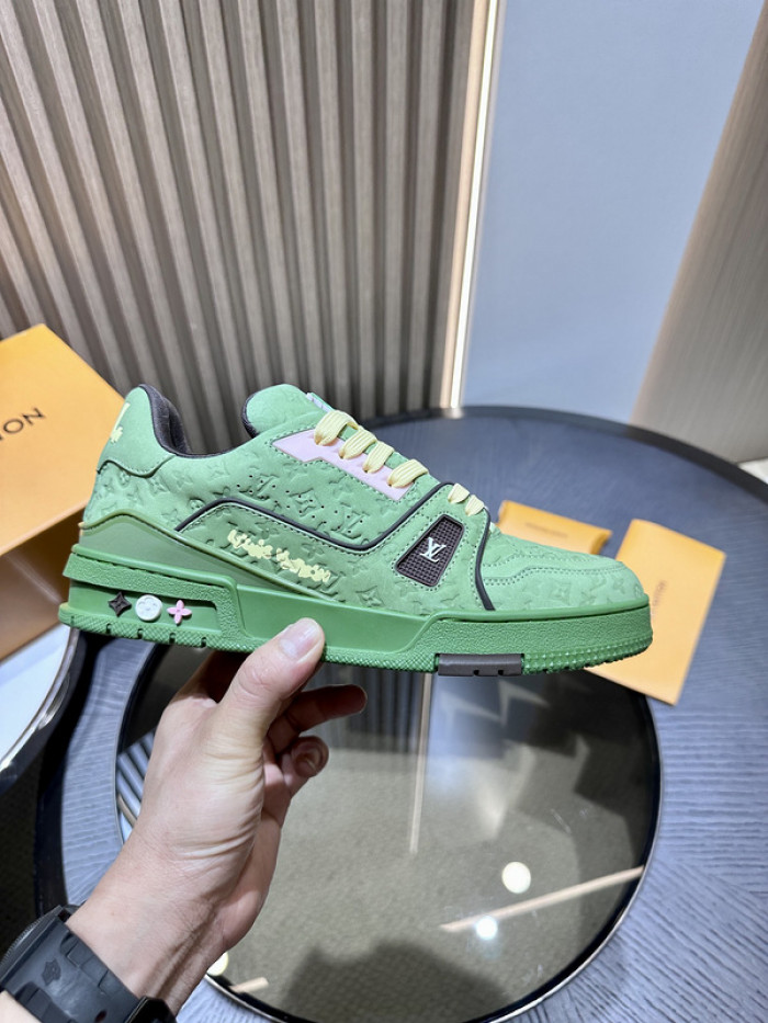 lv snekaers l0000161