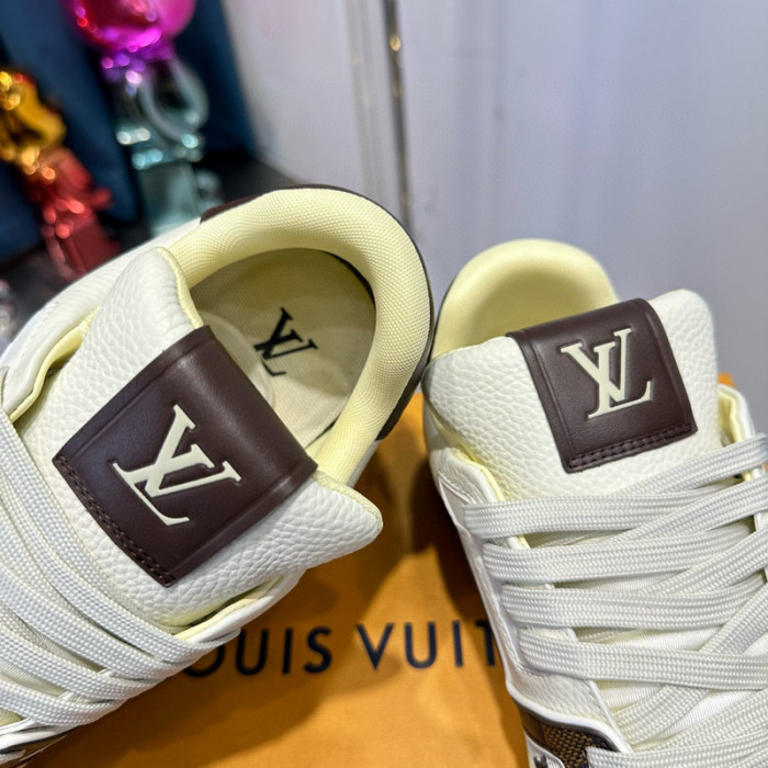lv snekaers l0000185